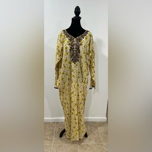Pre-owned 💛Floral Embroidered Women's Dress